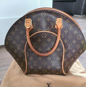 100 % authentic- Louis Vuitton Ellipse MM Monogram Satchel Large Purse